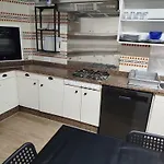 Casa Lidia, Ideal Familias Y Grupos Hébergement de vacances O Grove