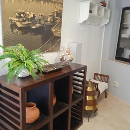 Casa Lidia, Ideal Familias Y Grupos 格罗韦