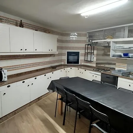Casa Lidia, Ideal Familias Y Grupos 度假居 *