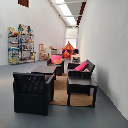Casa Lidia, Ideal Familias Y Grupos 度假居 格罗韦