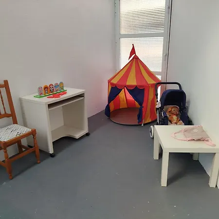 Casa Lidia, Ideal Familias Y Grupos 格罗韦